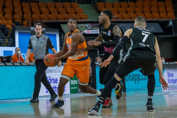 始他们的职 始他们的职