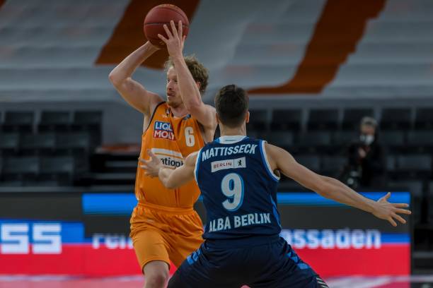 乌兹别克斯 乌兹别克斯