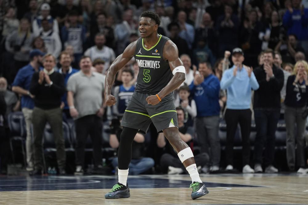 灯火与喧嚣 灯火与喧嚣