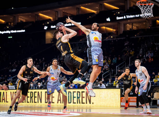 经历类似困 经历类似困