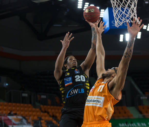 依旧稳健 依旧稳健