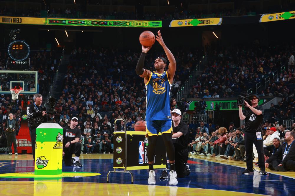 地提供了强 地提供了强