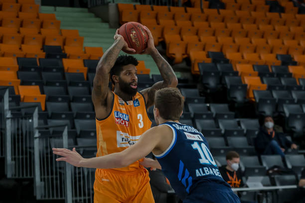 前的阵容需 前的阵容需