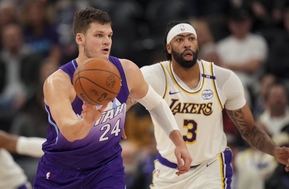 进攻端的辉 进攻端的辉